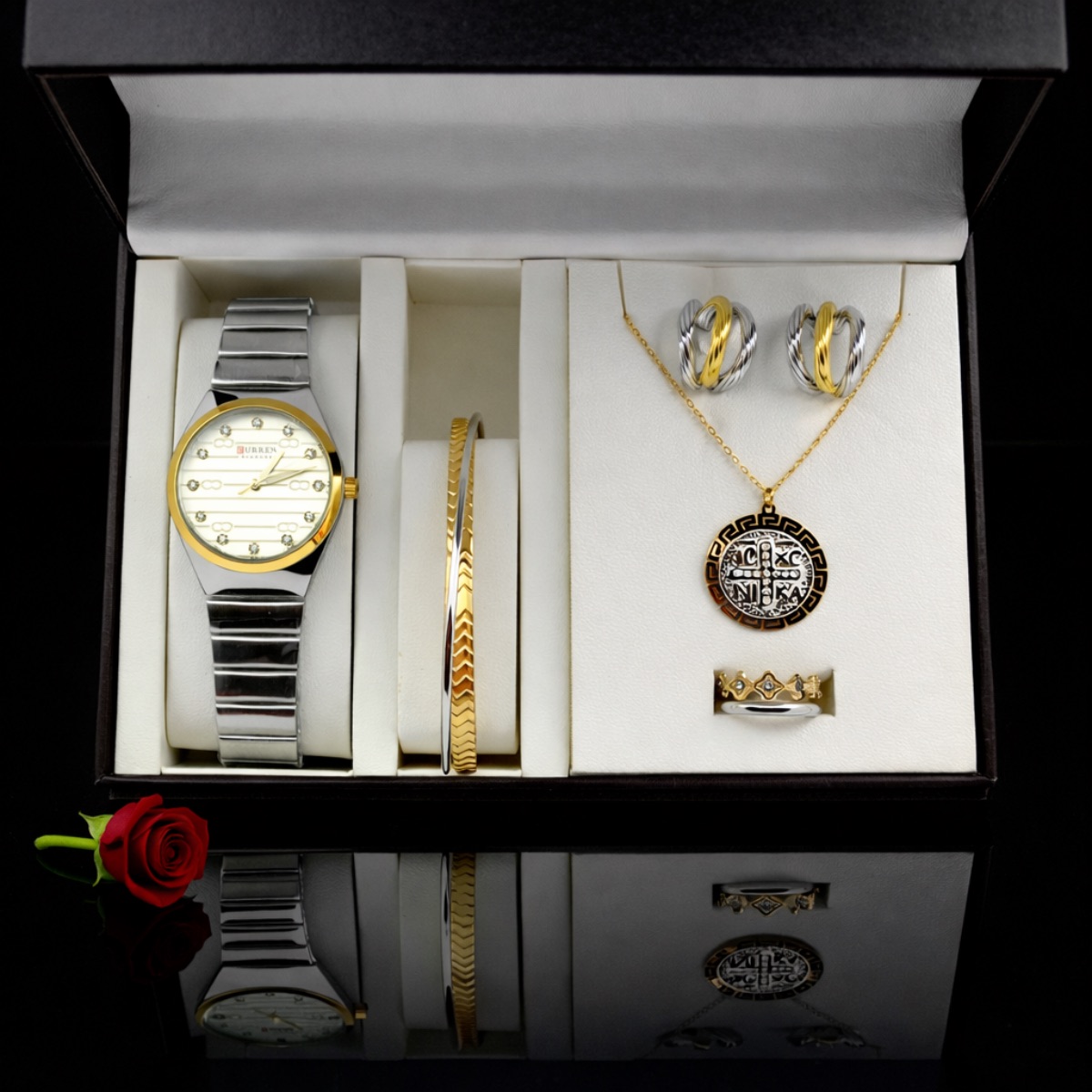 Σετ γυναικείο ( ρολόι - βραχιόλι-κολιέ-δαχτυλίδι ( one size ) -σκουλαρίκια )