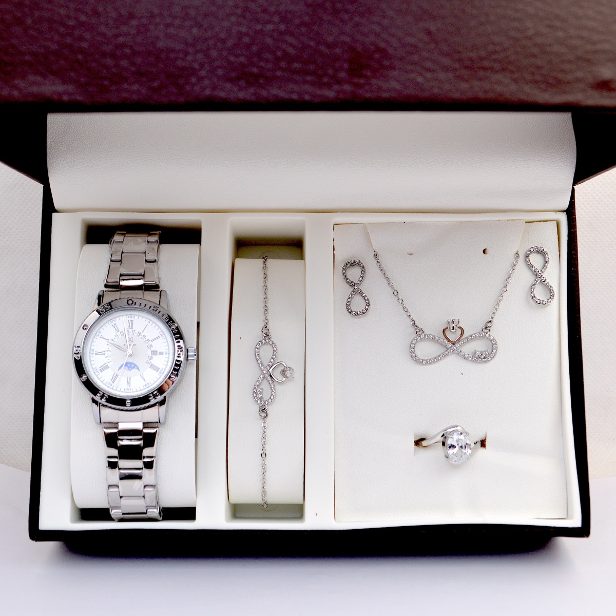 Σετ γυναικείο  ( ρολόι (αδιάβροχο) -βραχιόλι - κολιέ-δαχτυλίδι ( one size ) -σκουλαρίκια )
