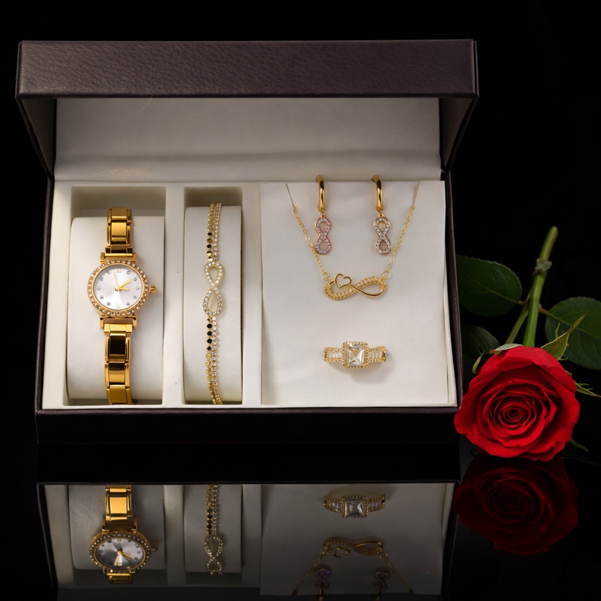 Σετ γυναικείο  ( ρολόι -βραχιόλι - κολιέ-δαχτυλίδι ( one size ) -σκουλαρίκια )