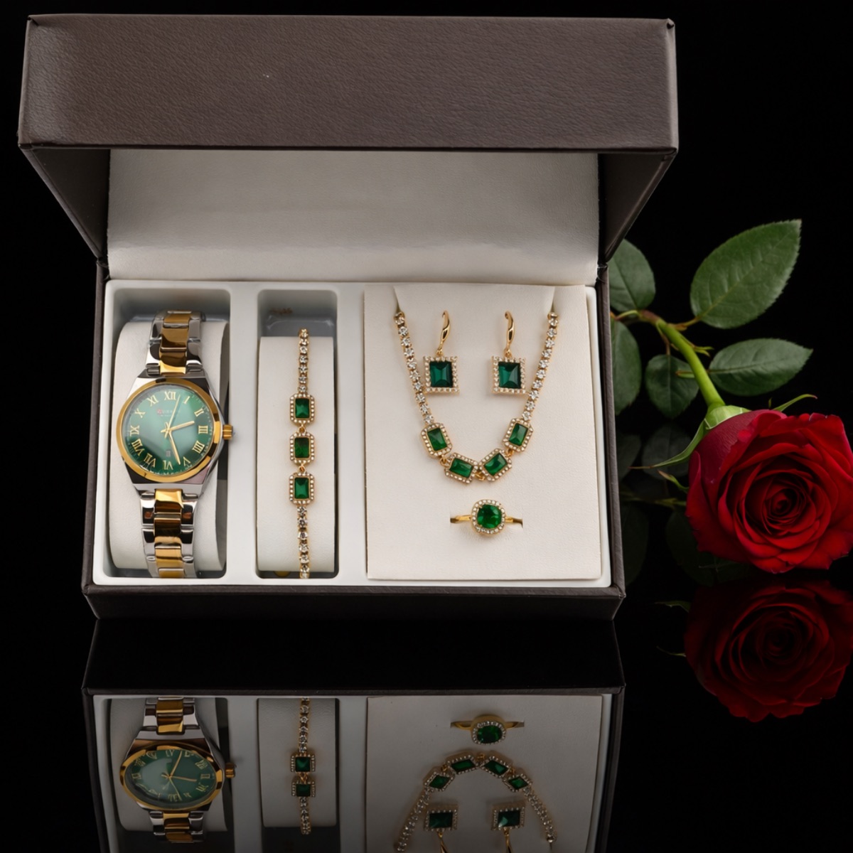 Σετ γυναικείο  ( ρολόι -βραχιόλι - κολιέ-δαχτυλίδι ( one size ) -σκουλαρίκια )